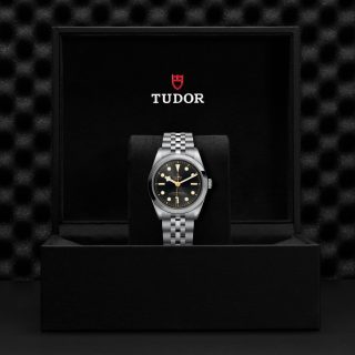 Tudor m79640 0001 1