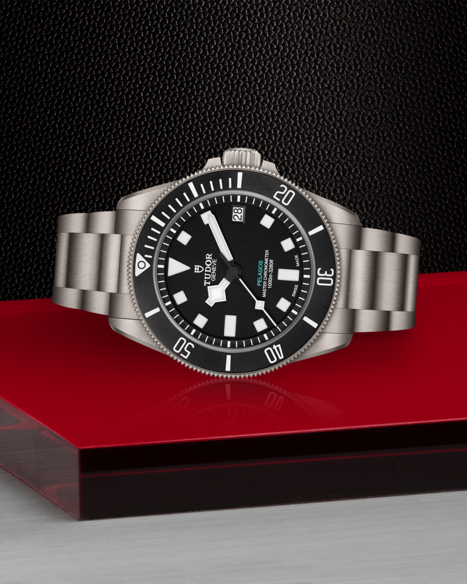 Tudor m2543c1a7nu 0001 1