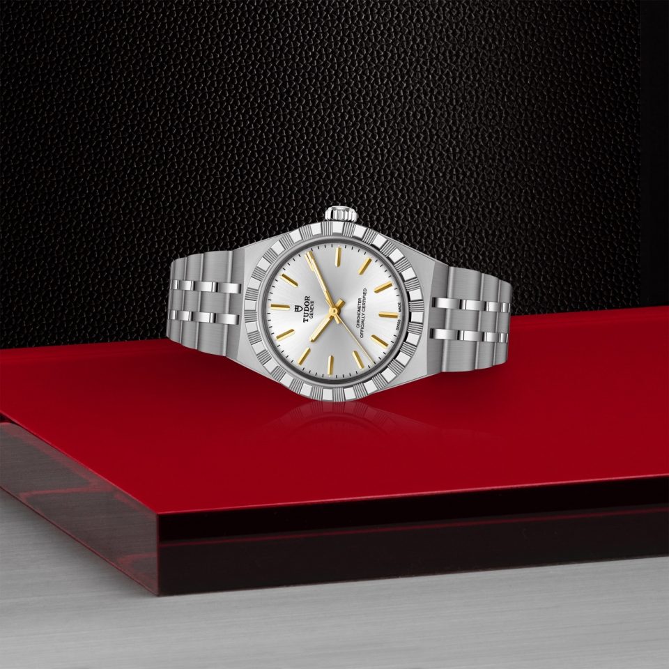 Tudor m2830a1a0 0002 copia 2