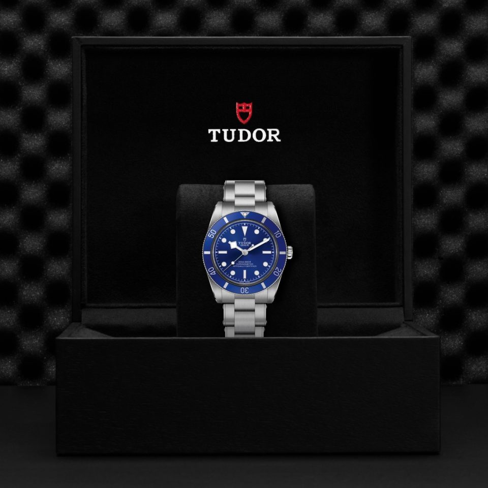 Tudor m79000b 0001 1