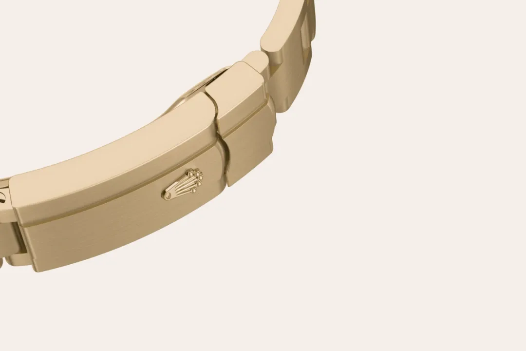 M124208 0001 bracelet