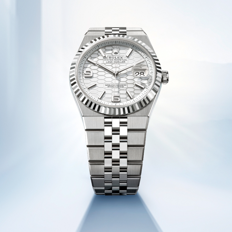 Rolex collection banner land dweller m127334 0001 2503 portrait