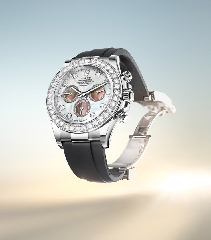 Rolex cosmograph daytona m126589rbr 0001 2401jva 001 fond rvb portrait